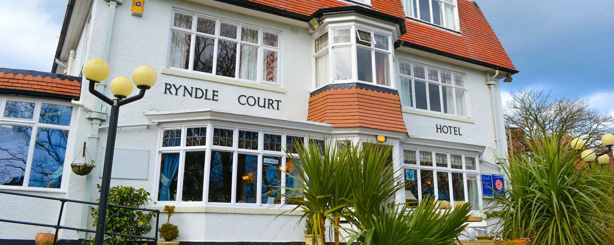 Ryndle Court Hotel Скарборо Экстерьер фото